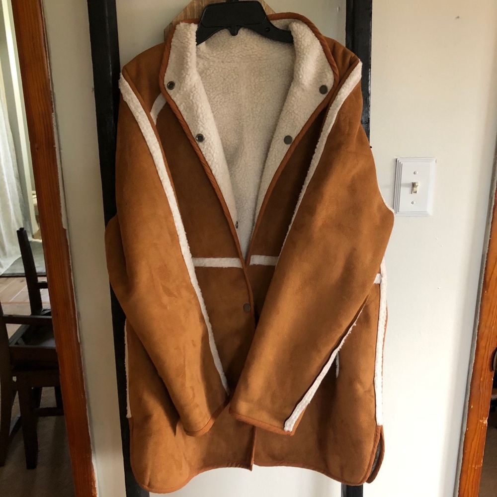 Sherpa lined jacket - Picture 2 of 3